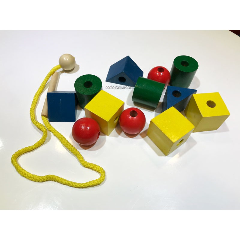 Đồ chơi xâu hạt, xỏ dây bằng gỗ tạo hình học khối montessori