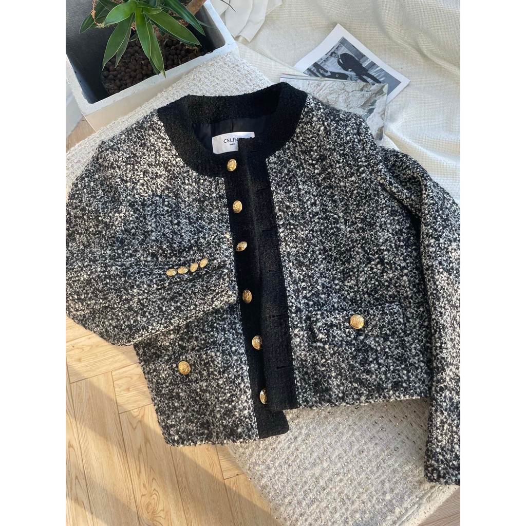 Áo khoác len dáng ngắn phong cách retro Blackpink Lisa