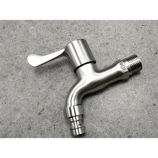 Vòi nước chất liệu inox 304 chống hoen gỉ dáng cong bền đẹp, tháo lắp đơn giản phù hợp với nhiều đầu nước ra MC26