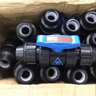 10 Van nước sạch HDPE 20