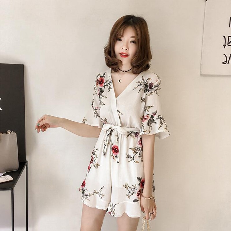 [ Mã FAGREEN1505 giảm 10% tối đa 30K đơn 99K] Jumpsuit ống rộng in họa tiết hoa thiết kế nhấn eo thời trang cho nữ