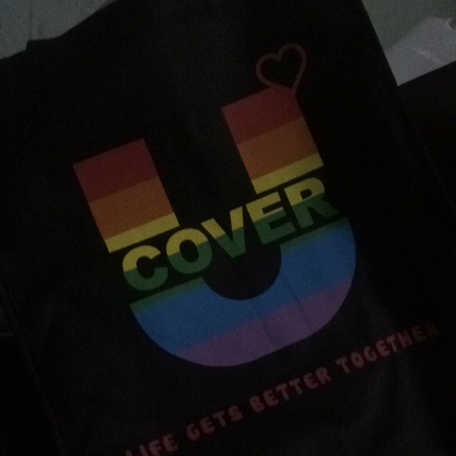 Túi Tote Uncover