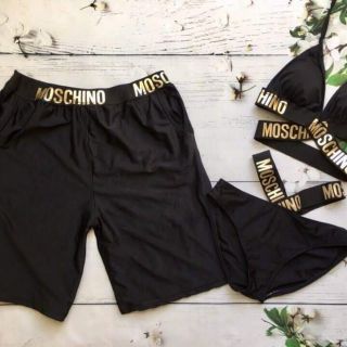 Set bikini nữ mochino