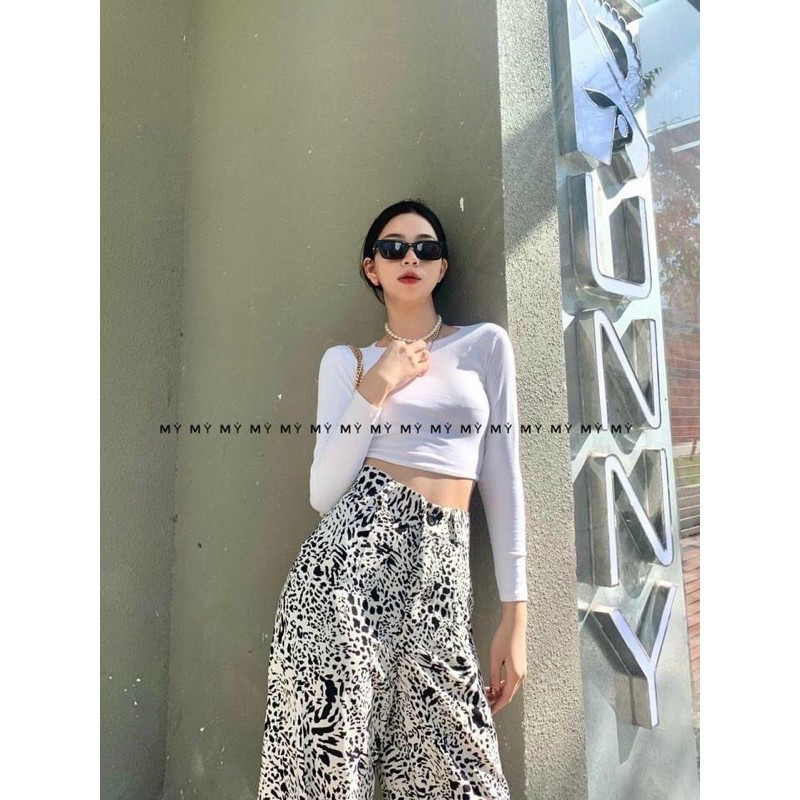 set quần áo croptop dây hở lưng_fom suông thoải mái | BigBuy360 - bigbuy360.vn