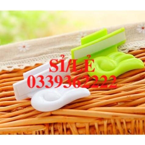 [ HAIANHSHOP ]  Dụng cụ nhấc nắp bồn cầu toilet angel 4,5*4cm  Duashop &gt;