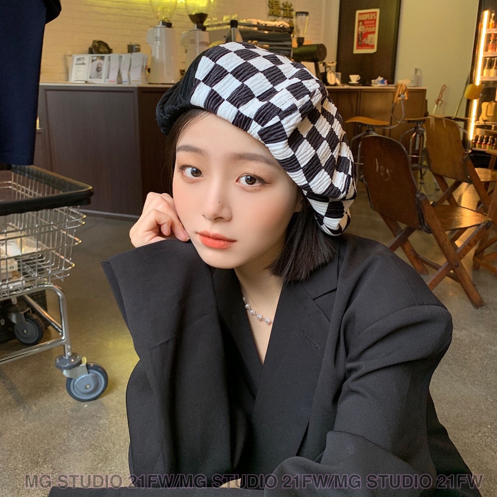 Mũ beret MG STUDIO màu đen họa tiết sọc ca rô