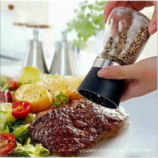 Hũ đựng xay tiêu trực tiếp