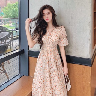 Váy maxi ren đục lỗ tay bồng