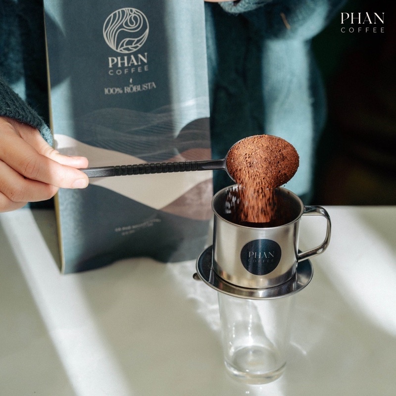 Cà phê Robusta Kon Tum nguyên chất rang mộc vị đắng đậm mạnh mẽ hậu ngọt pha phin pha máy - Phan Coffee
