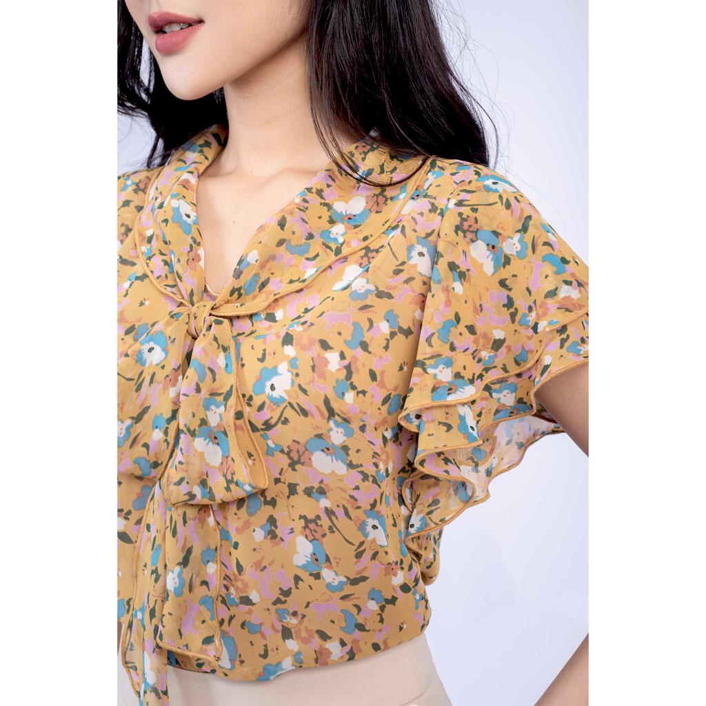 Áo họa tiết cổ tròn, cổ buộc nơ, tay cánh rơi MMOutfit M-AO061121244