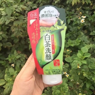 Sữa rửa mặt trà xanh