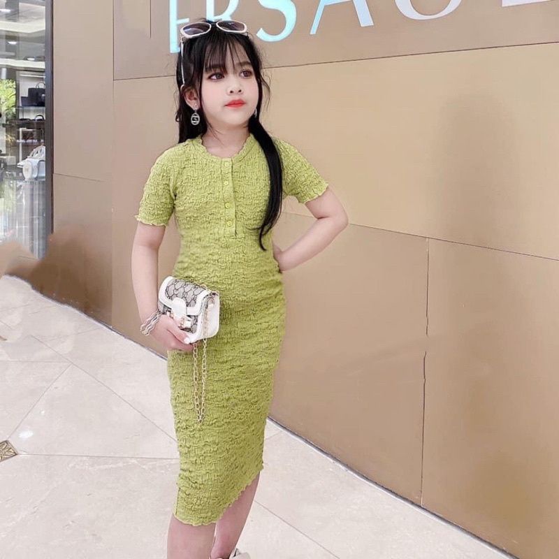 Váy body xốp nhăn cao cấp 2 màu size đại 18-30kg