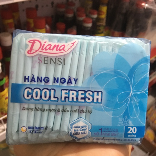 BĂNG VỆ SINH HÀNG NGÀY DIANA SENSI COOL FRESH 20 miếng