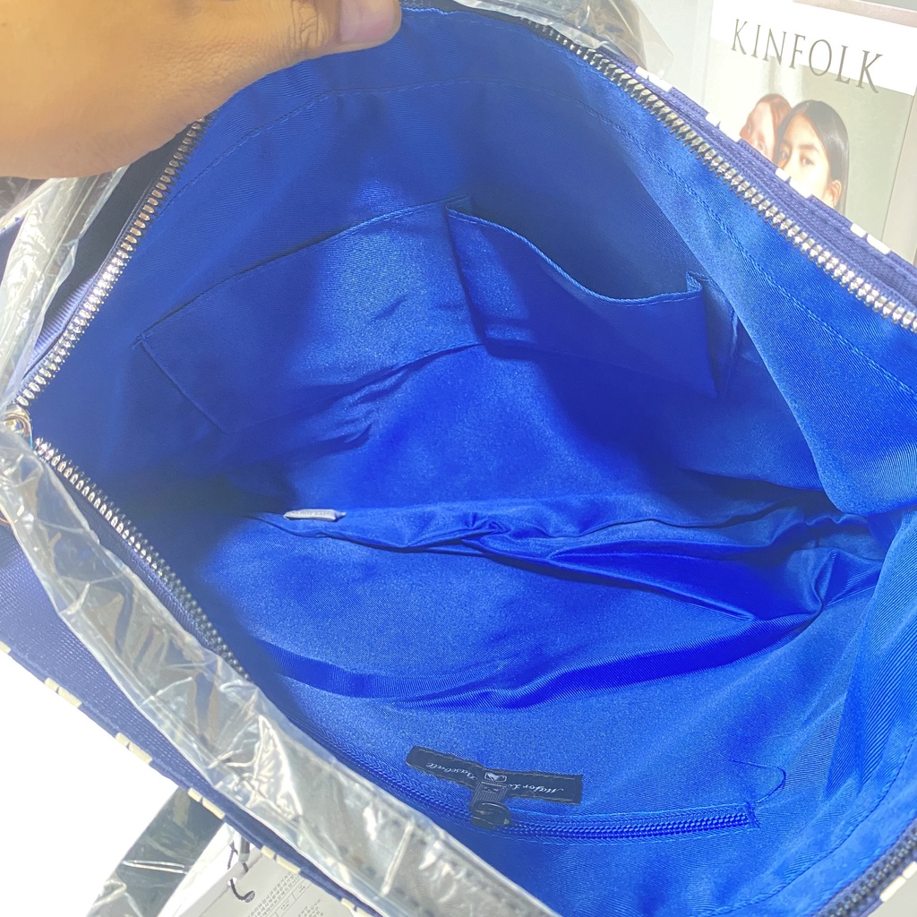 túi tote mlb có dây kéo miệng túi size 30 * 46 * 15cm hàng xuất dư
