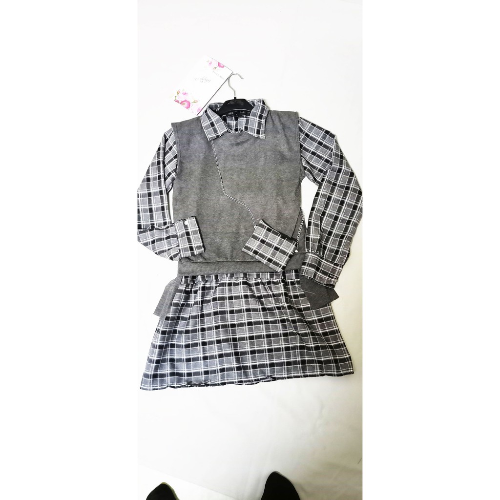 Sét váy kẻ caro + Áo gile ulzzang kết hợp túi đeo chéo bánh bèo  - CM Shop
