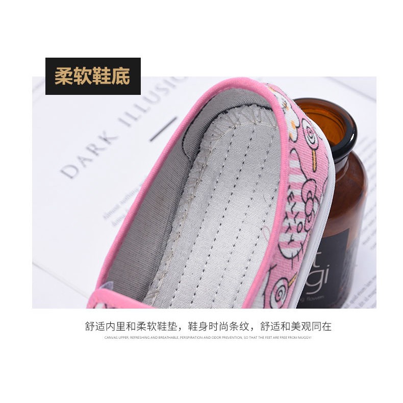 DORAEMON Giày Lười Vải Canvas In Hình Mèo Hello Kitty / Doremon Đáng Yêu Cho Nữ