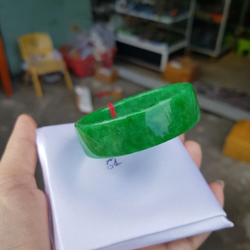 Vòng Tay Bản Vuông Ngọc Jade Xanh