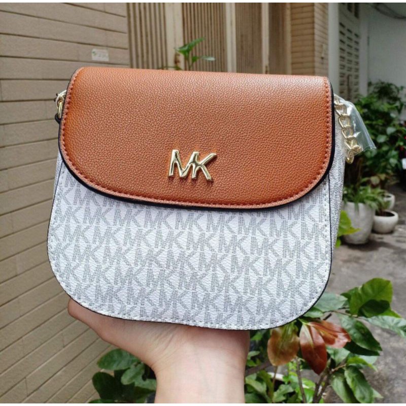 Mk phom bầu
