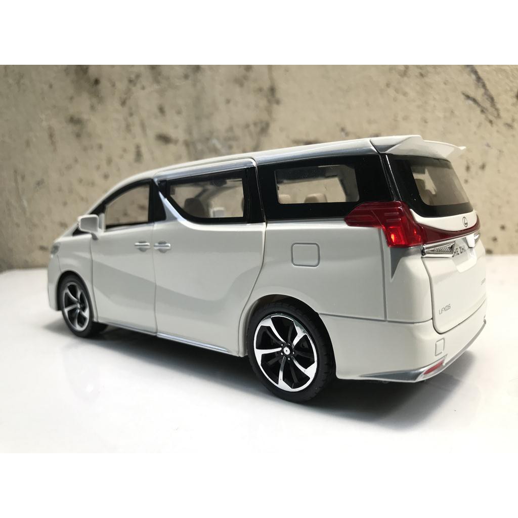 Mô hình xe ô tô LEXUS LM300h 2020 1:24