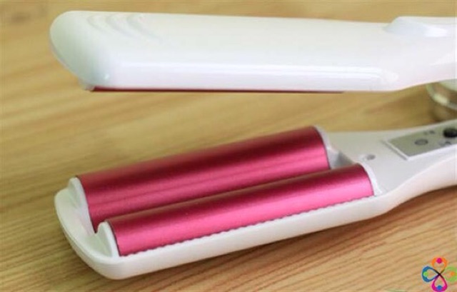 Máy bấm tóc gợn sóng