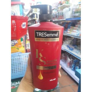 Dầu gội Tresemme chai 650g.