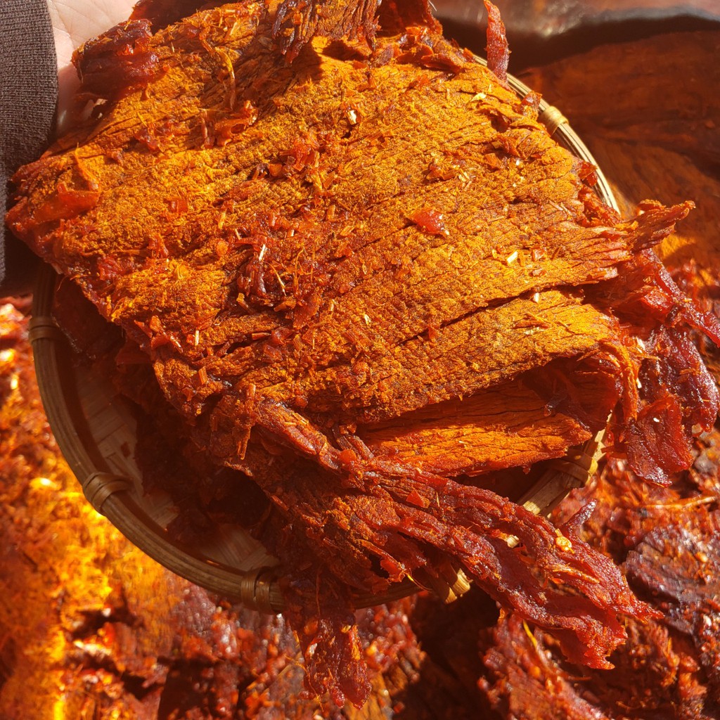  Khô Bò Miếng Vị Truyền Thống Lon 300gr | BigBuy360 - bigbuy360.vn