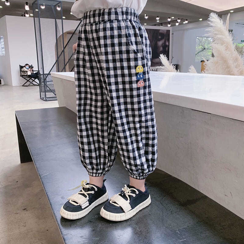 Quần dài ống rộng chống muỗi họa tiết sọc caro phong cách Hàn Quốc thời trang cho bé gái