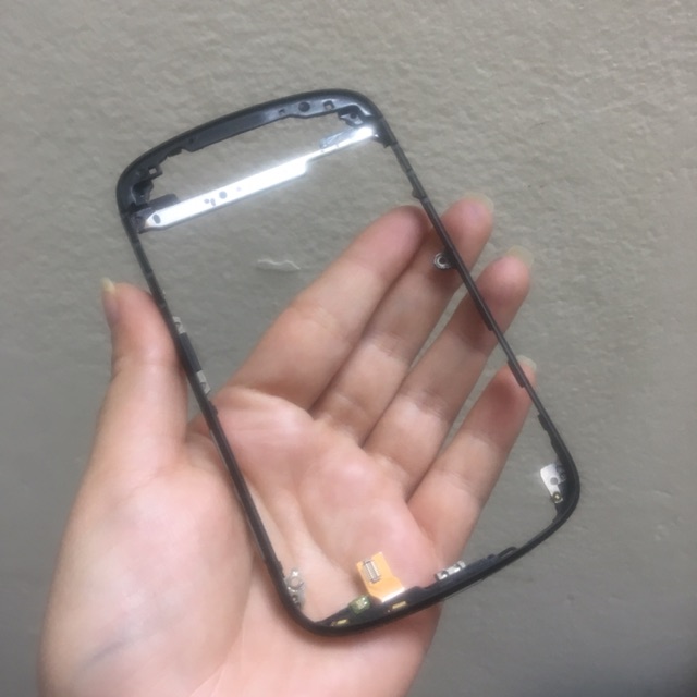 Viền khung benzen cho điện thoại blackberry q10