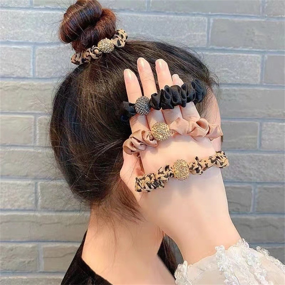 Dây Cột Tóc Cao Su Co Giãn In Họa Tiết Da Báo Đính Đá Thời Trang Cho Nữ