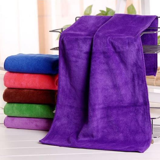 Khăn lau microfiber chuyên dụng dành cho ô tô kích thước 60 x 160 cm