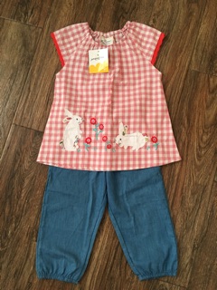 Xả bộ jumping beans bé gái