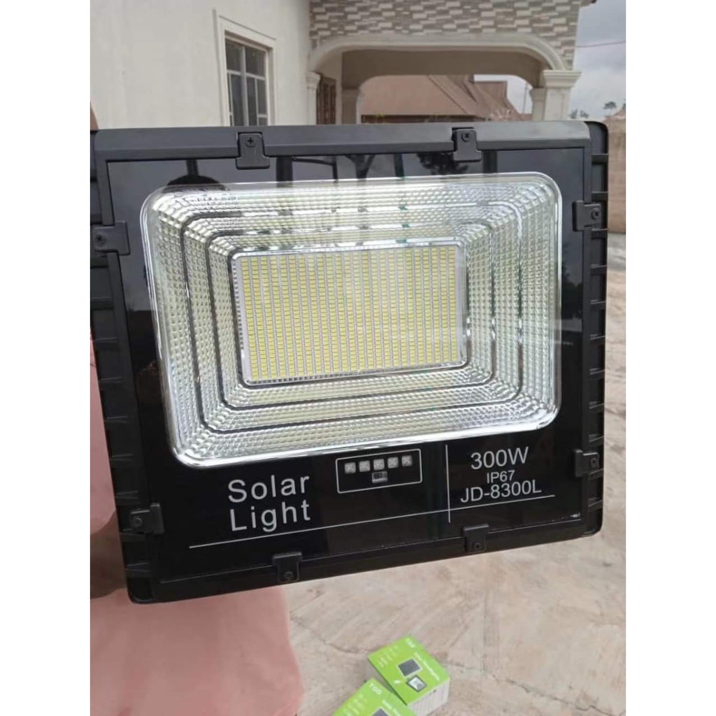 ĐÈN PHA LED NĂNG LƯỢNG MẶT TRỜI JINDIAN 300W JD-8300L