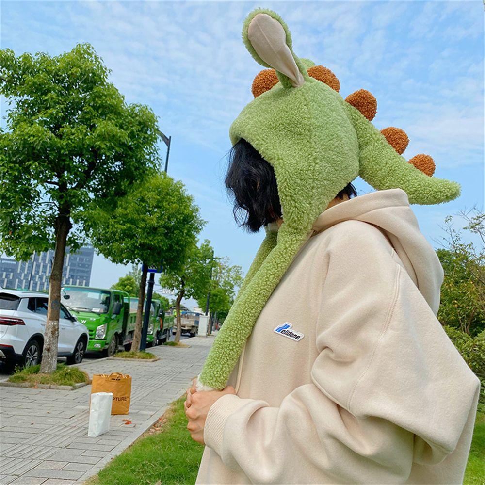 Mũ Beanie Che Tai Và Khăn Choàng Cổ Dày Dặn Chống Gió Hình Khủng Long Cho Nữ