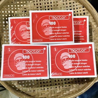 Hộp lưỡi dao mổ y tế ( 100 cái )