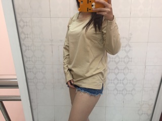 Áo thun tay dài xẻ tà