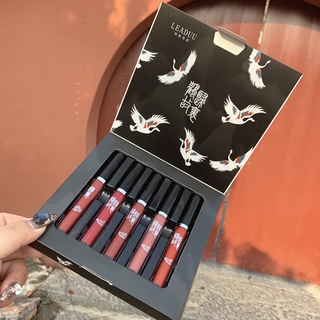 Set 5 son kem lì trang điểm phái nữ lâu trôi