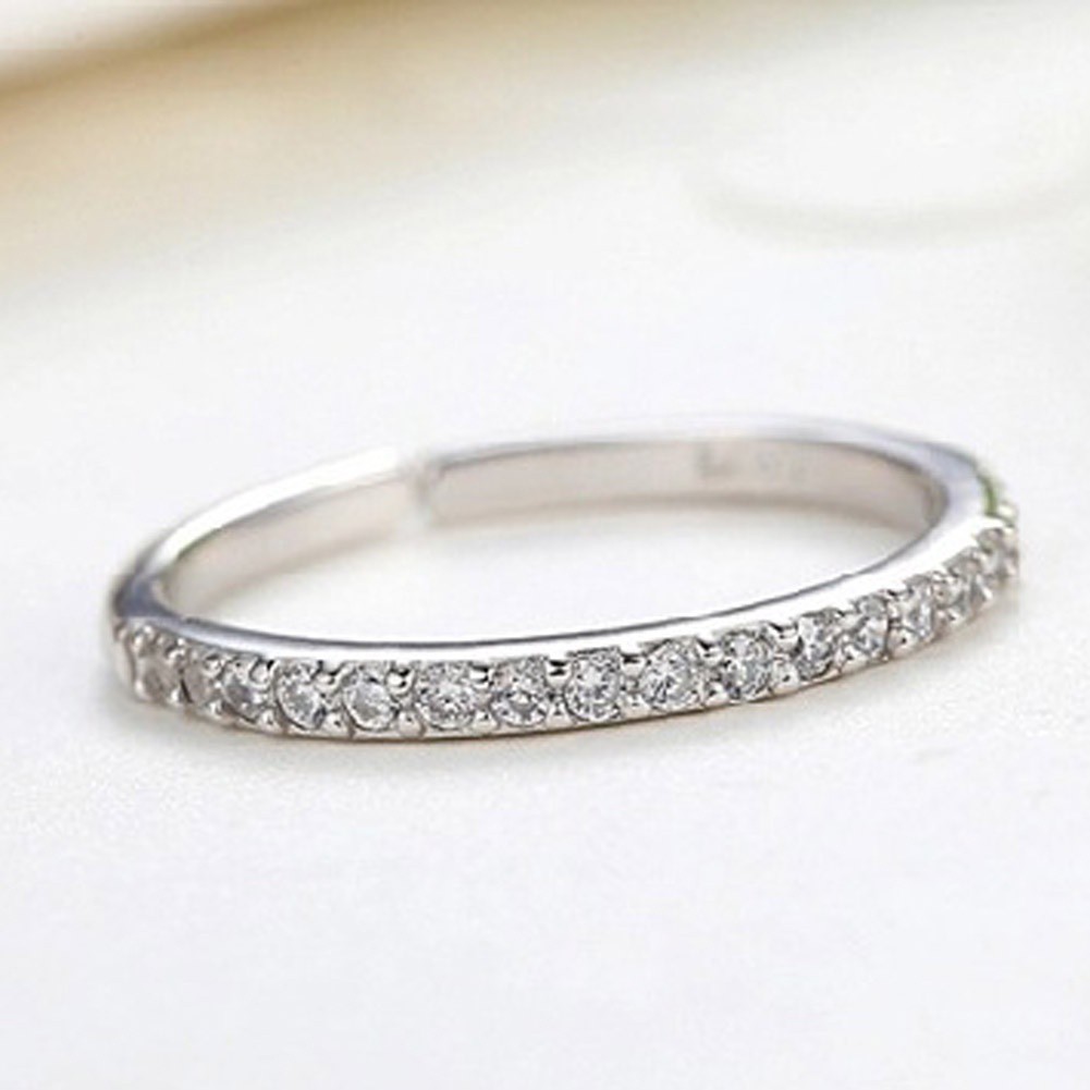Nhẫn mạ bạc 925 đính đá kim cương nhân tạo