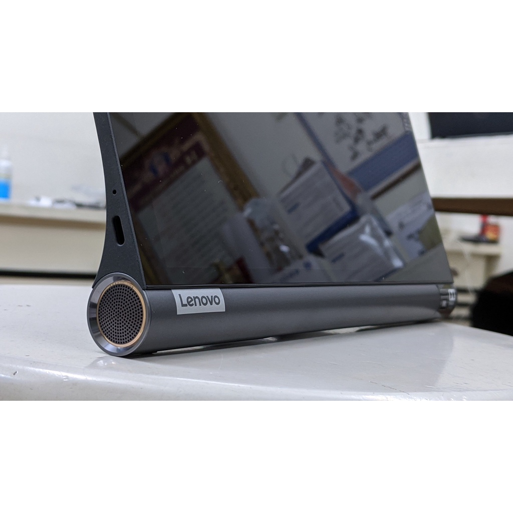 Máy tính bảng Lenovo Yoga Smart Tab 10.1 Icnh Giá tốt tại ZinMobile .