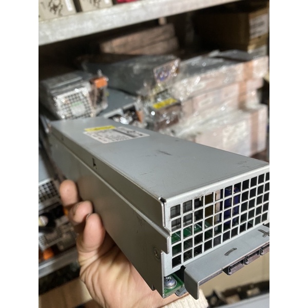 Bộ nguồn Server ARTESYN 12V 69A 828w đã kích hoạt