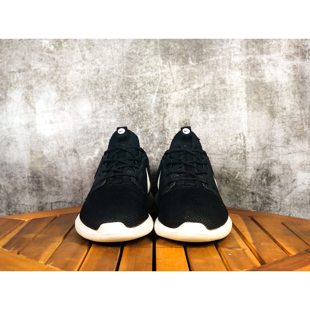 (SIZE 42.5) Giày thể thao chính hãng 2hand NIKE ROSHE TWO BLACK WHITE ` /