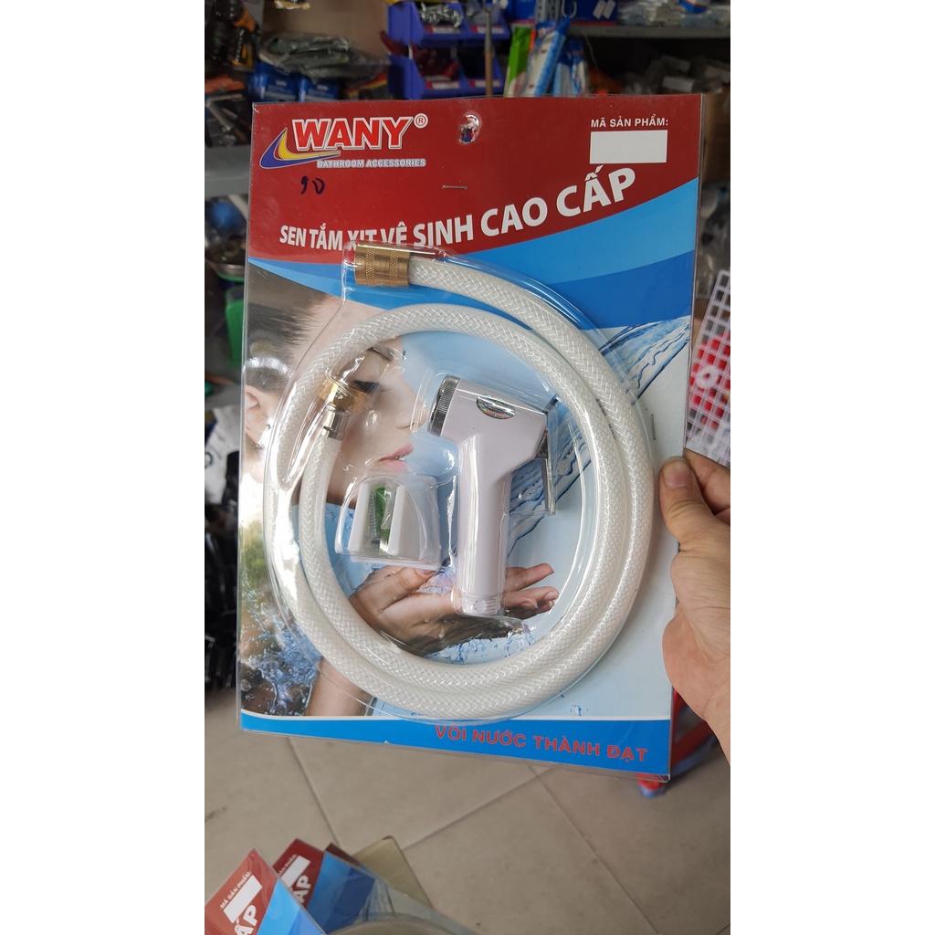 Vòi xịt vệ sinh cap cấp, áp lực mạnh Wany