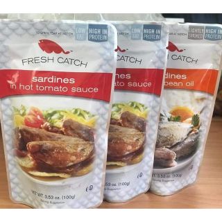 xả kho cá ăn tết :1 Thùng CÁ NỤC ngâm dầu FRESH CATCH ( hàng xuất Mỹ )