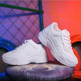 Giày Sneaker trắng momsumo1