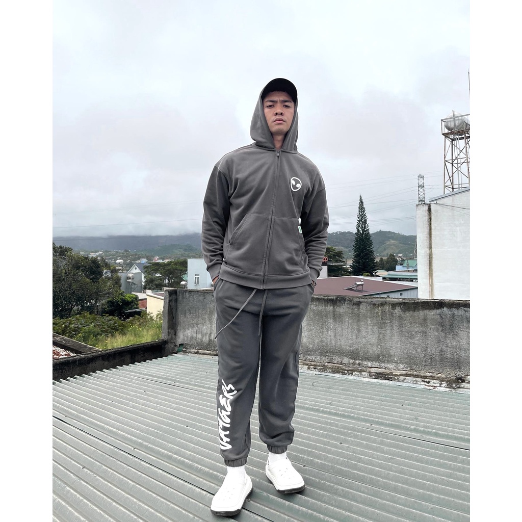 Quần BIG LOGO Sweat pants - Quần unisex dây rút ống bo, nỉ chân cua cao cấp - Local brand Daygers