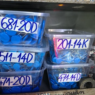 2 con tụ bảo vệ điện áp 220v 471-14d