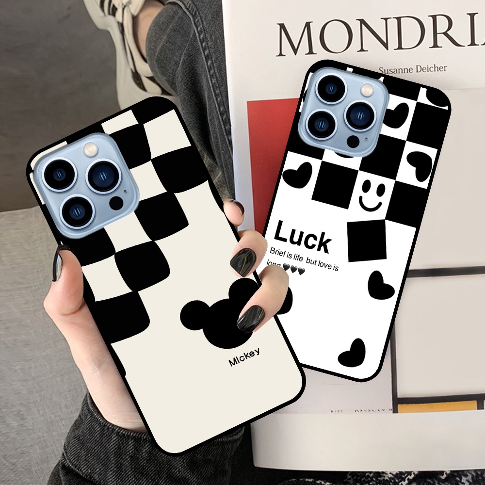 Ốp I.p.h.o.n.e 13 13 Pro 13 Pro Max 13 Mini in hình sọc caro, họa tiết đen trắng dễ thương