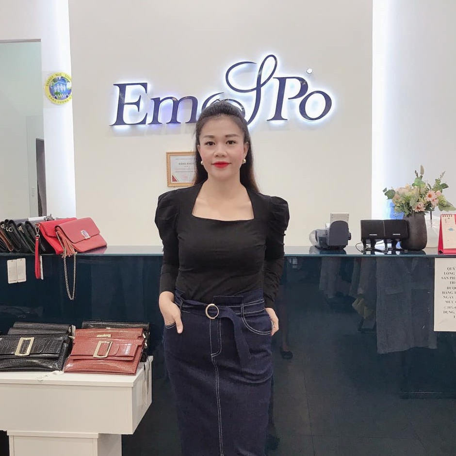 Áo thun cổ vuông, tay bồng Emspo ATL0439