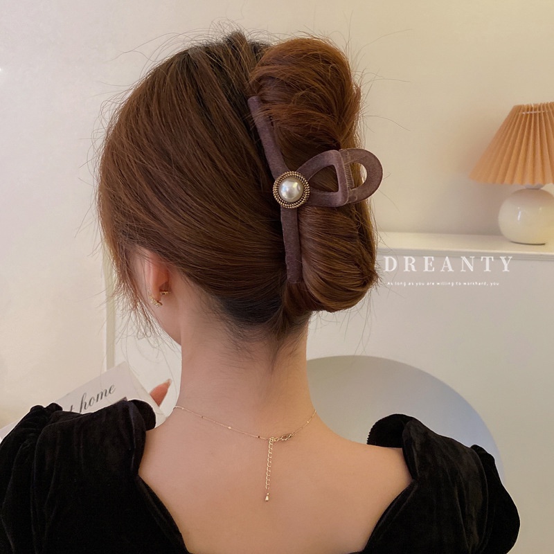 Kẹp Tóc Hình Cá Mập Đính Ngọc Trai Thời Trang Cao Cấp Cho Nữ