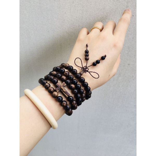 Chuỗi vòng trầm hương sánh chìm mix thánh giá trầm sánh