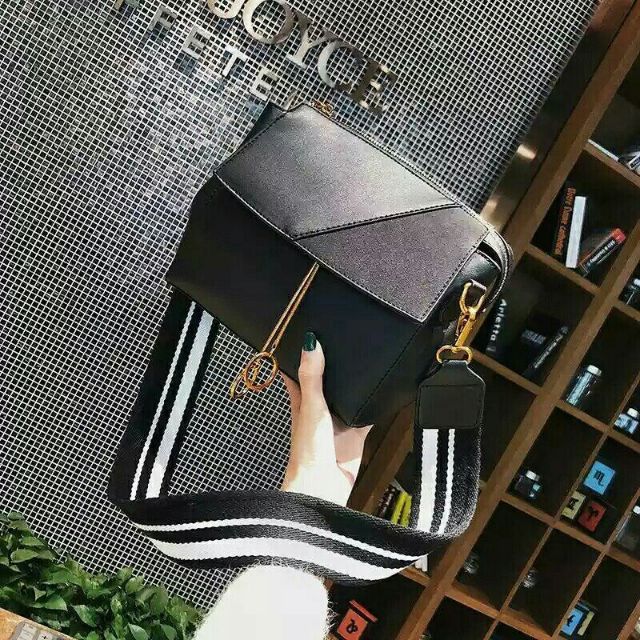 TÚI XÁCH THỜI TRANG